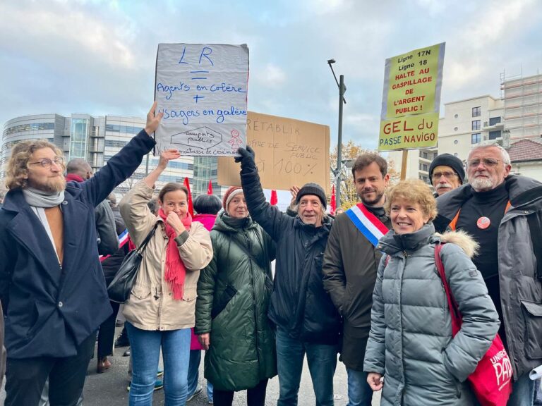 Rassemblement contre l’augmentation du Passe Navigo