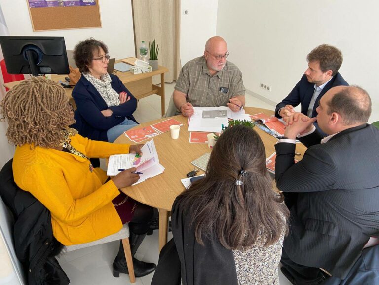 Rencontre avec le Secours catholique du Val-d’Oise